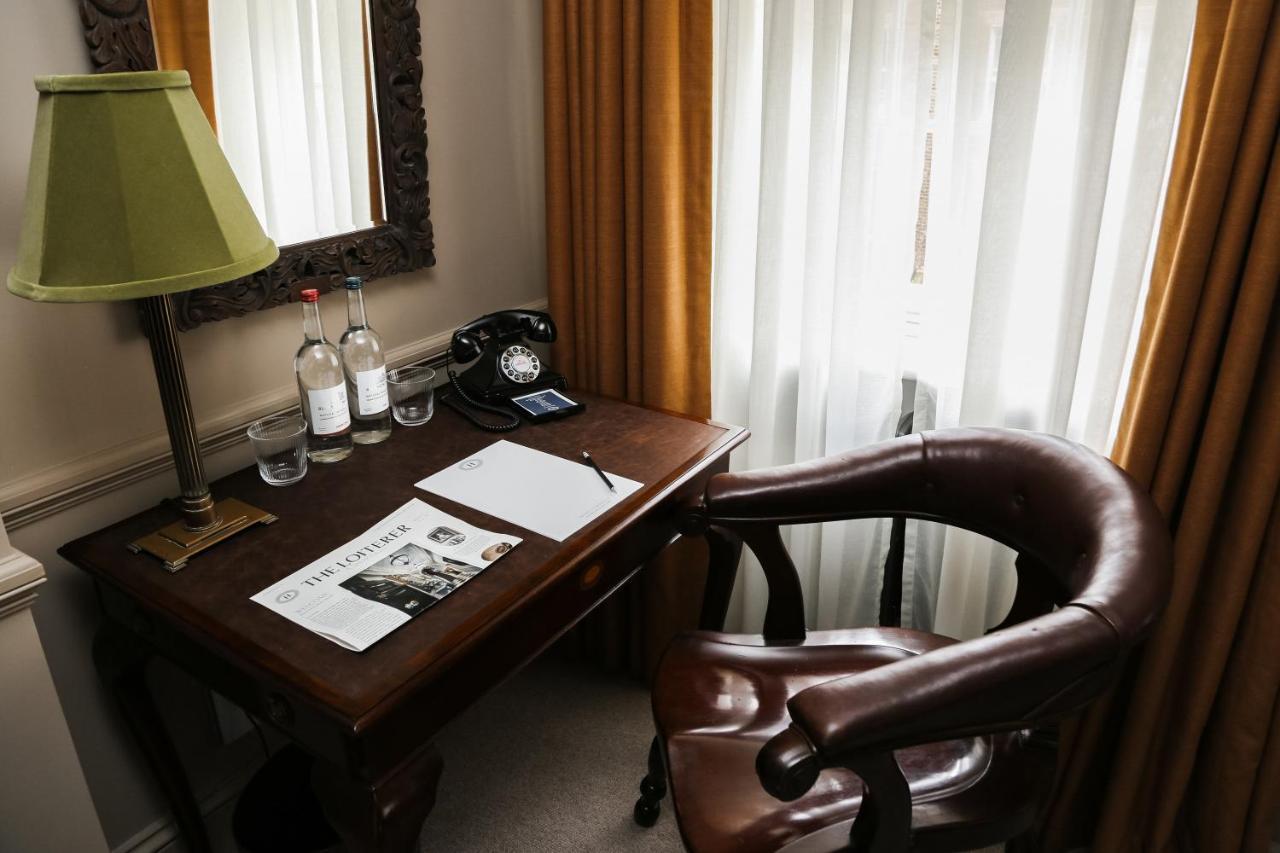 Henrys Townhouse Marylebone, London Hotell Exteriör bild