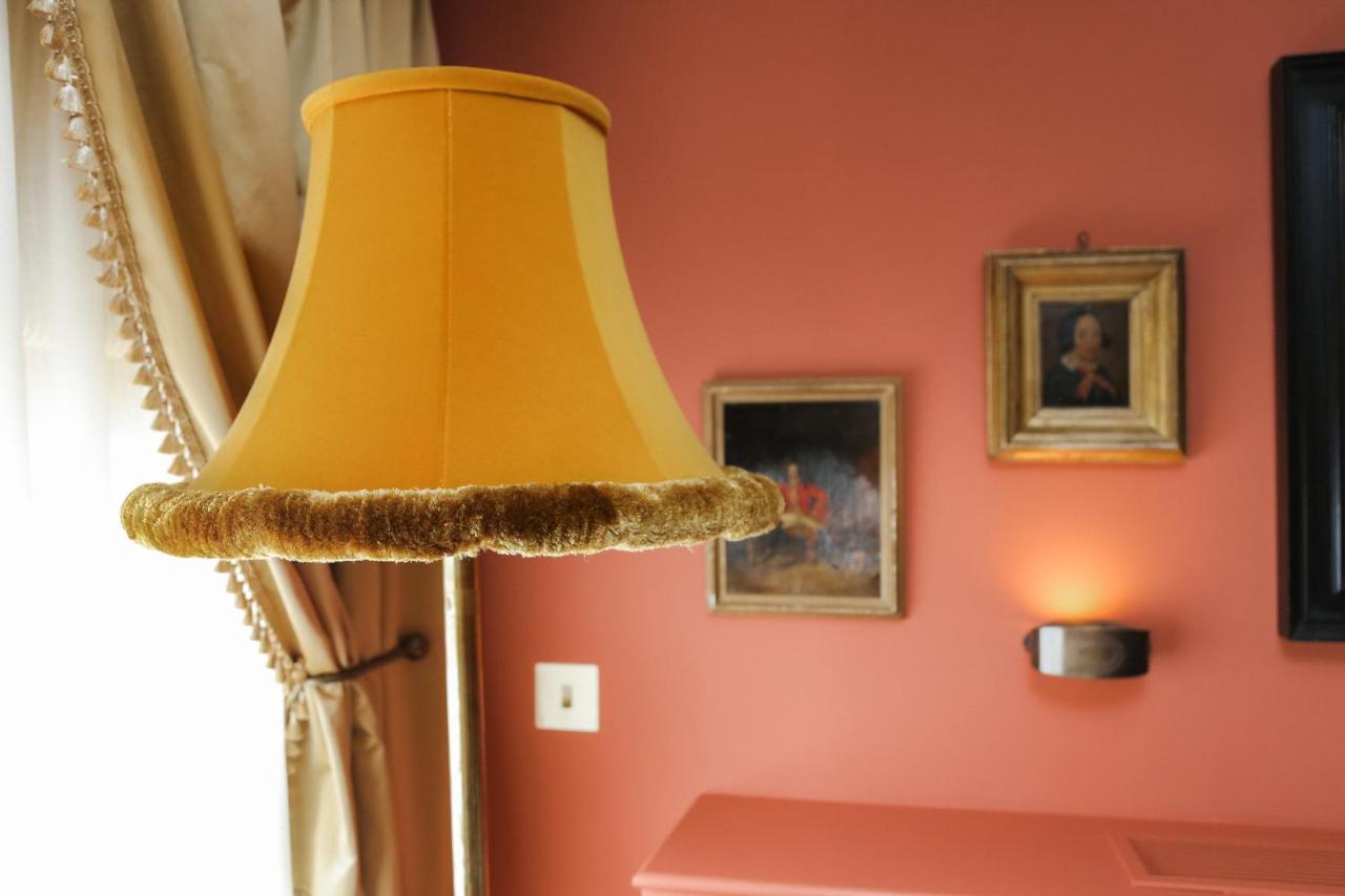 Henrys Townhouse Marylebone, London Hotell Exteriör bild